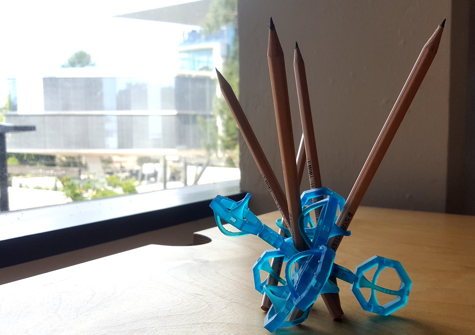 3D-printed parametric pencil holder prototype